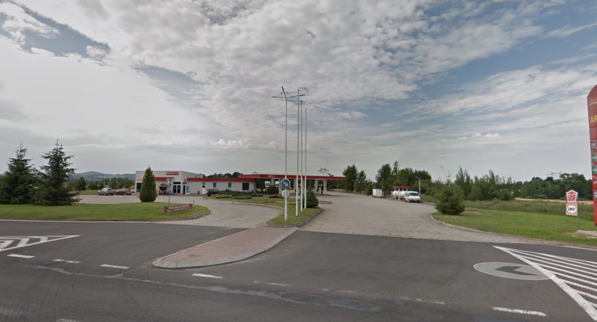 Przebudowa Stacji Paliw w Radomierzycach – Stacja Areca przy Dr 352